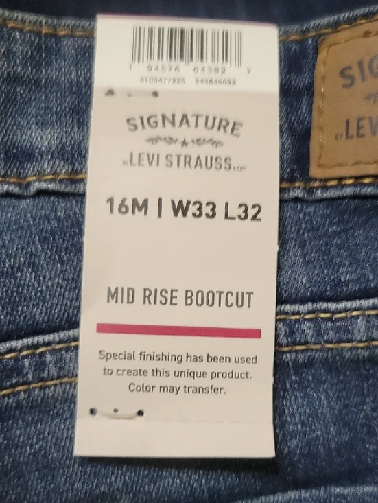 NWT Signature by Levi Strauss Mid-Rise Bootcut Jeans - Blue - Picture 6 of 6